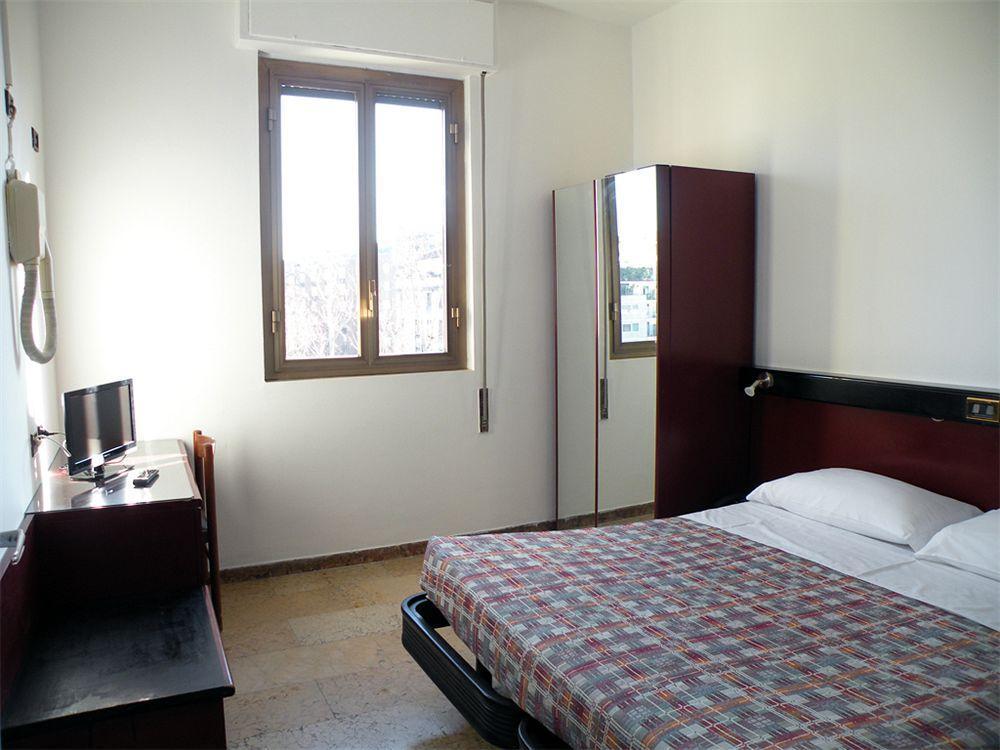 Hotel Virgilio Milano Eksteriør bilde